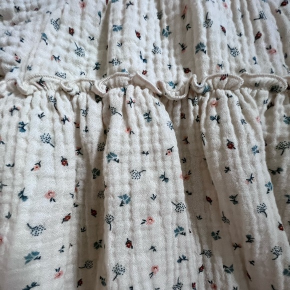 Zara baby dress 🤍 3 for 30 🤍 - Picture 2 of 2